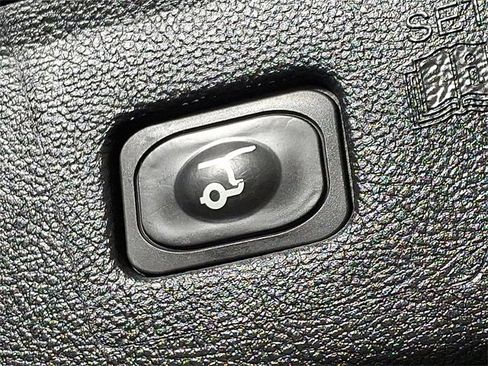 Used 2022 Ford Edge SEL w/ Convenience Package image 29