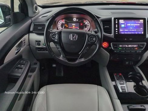 Used 2018 Honda Pilot Touring image 17