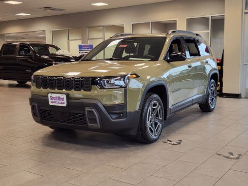 New 2026 Jeep Cherokee Laredo AWD/4WD image 2