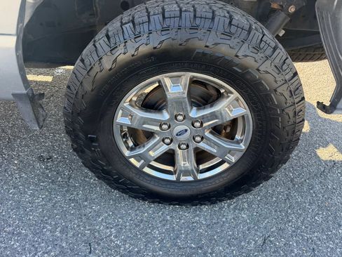Used 2021 Ford F150 XLT w/ Equipment Group 302A High AWD/4WD image 9