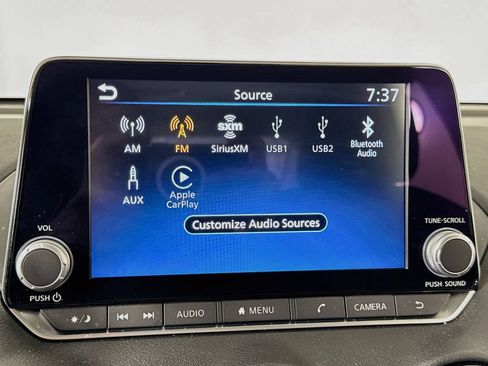 Used 2024 Nissan Sentra SR w/ SR Premium Package FWD image 35