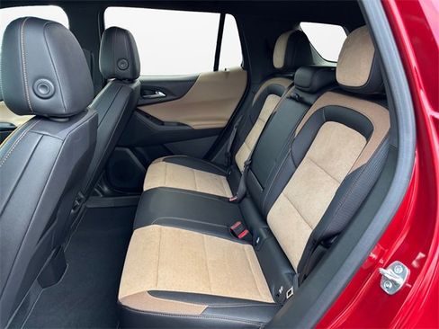 New 2026 Chevrolet Equinox ACTIV image 13