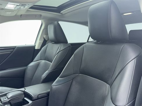 Used 2021 Lexus ES 350 w/ Premium Package image 37