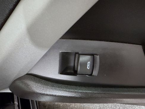 Used 2019 Chevrolet Camaro LT image 29