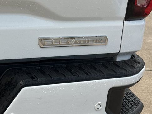 New 2026 GMC Sierra 1500 Elevation w/ Elevation Premium Package AWD/4WD image 10