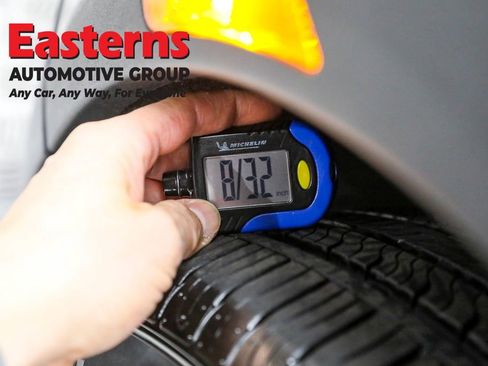 Used 2023 Cadillac XT4 Premium Luxury image 29