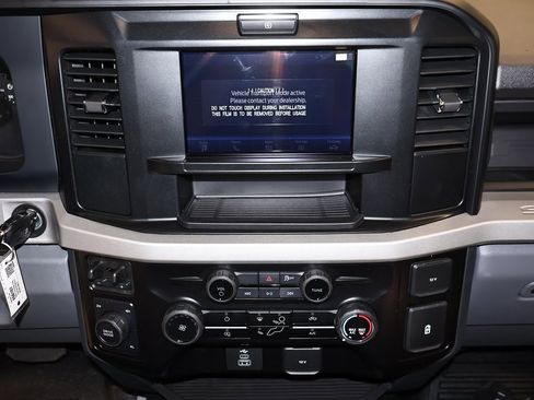 New 2026 Ford F550 4x4 Regular Cab Super Duty image 17