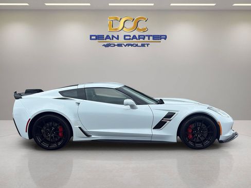 Used 2019 Chevrolet Corvette Grand Sport w/ Carbon Flash Badge Package RWD image 11
