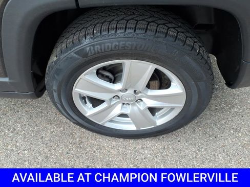 Used 2022 Jeep Compass Latitude image 7