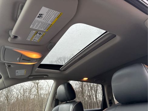 Used 2020 INFINITI QX60 Luxe w/ Essential Package image 14