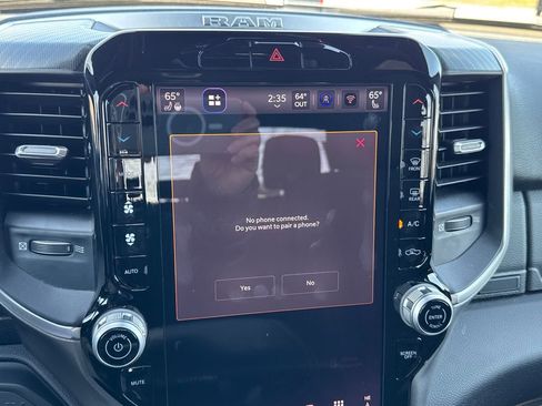 Used 2025 RAM 2500 Big Horn image 28