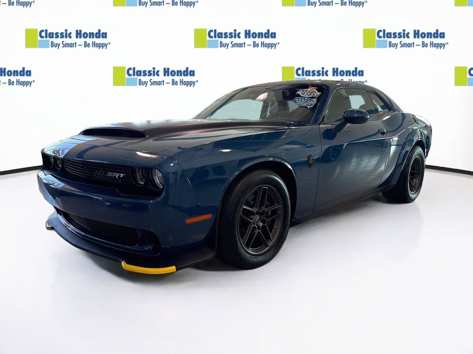Used 2023 Dodge Challenger SRT Hellcat Redeye RWD image 3