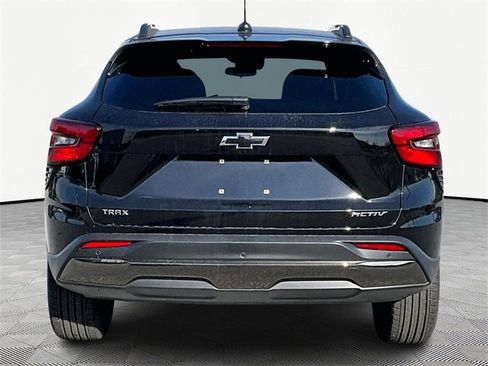 New 2026 Chevrolet Trax ACTIV w/ Sunroof Package image 5