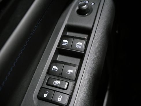 Used 2025 Jeep Compass Limited w/ High Altitude Package AWD/4WD image 14