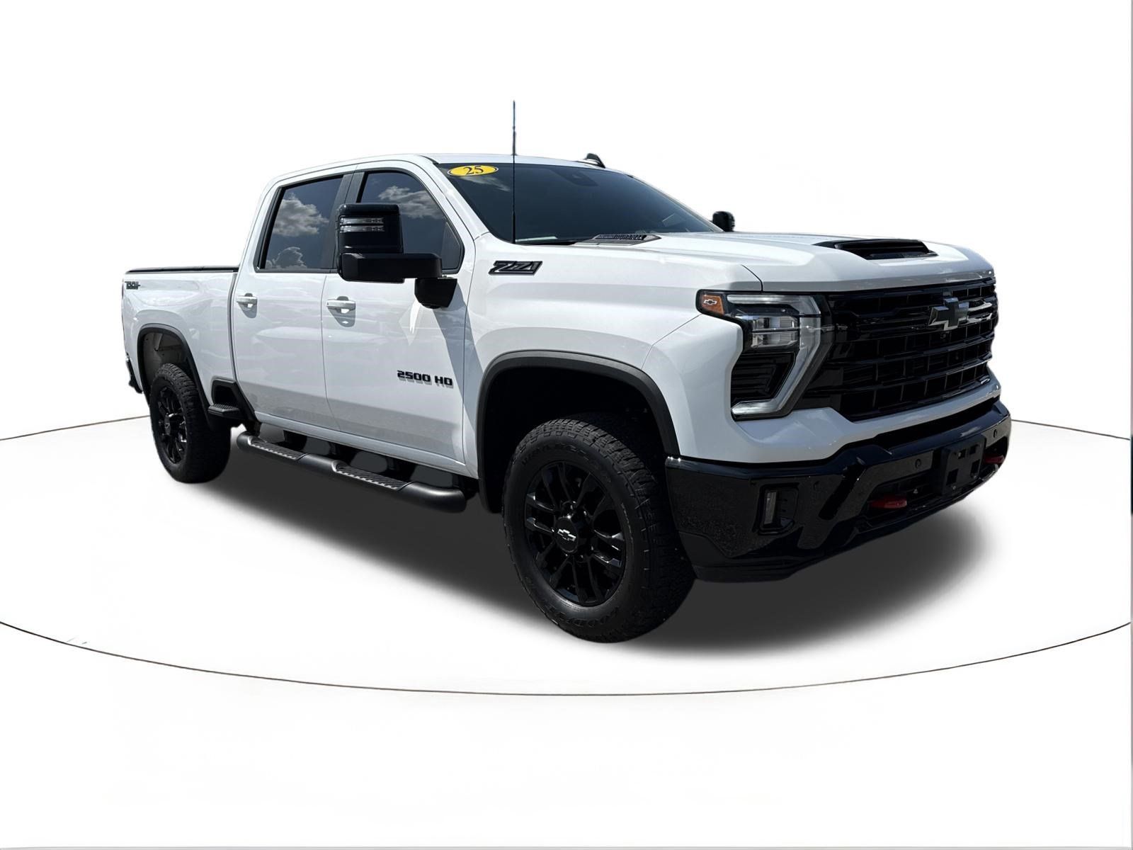 Used 2025 Chevrolet Silverado 2500 LT w/ Trail Boss Package AWD/4WD image 1