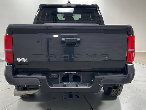 New 2025 Toyota Tacoma TRD Off-Road image 4
