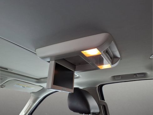 Used 2013 GMC Yukon SLT image 8