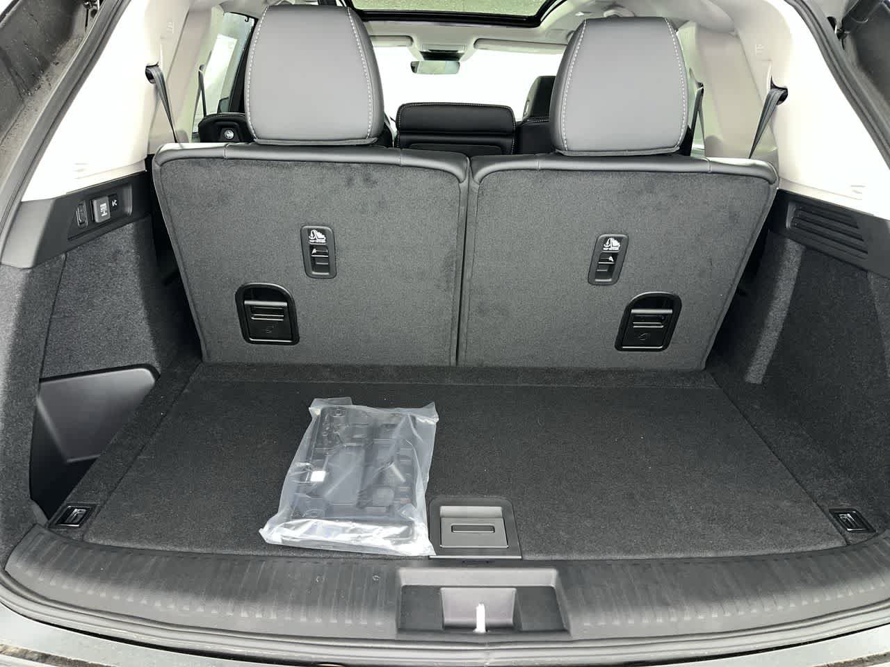 Certified 2026 Acura MDX w/ Technology Package AWD/4WD image 29