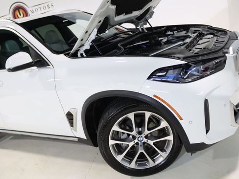 Used 2024 BMW X5 xDrive40i w/ Premium Package AWD/4WD image 77
