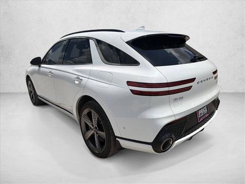 Used 2023 Genesis GV70 3.5T Sport w/ Sport Prestige Package AWD/4WD image 3