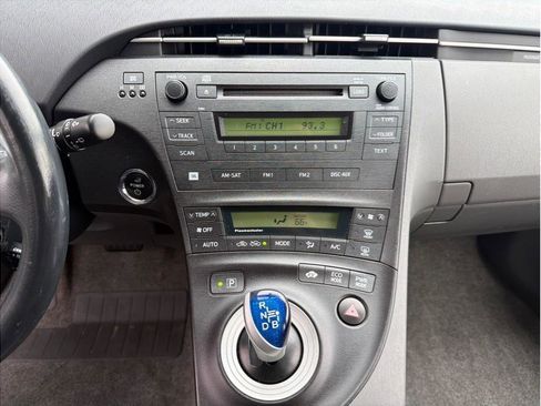 Used 2010 Toyota Prius One FWD image 17