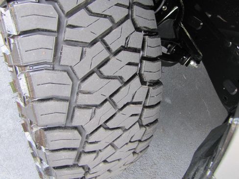 Used 2023 Toyota 4Runner SR5 image 31