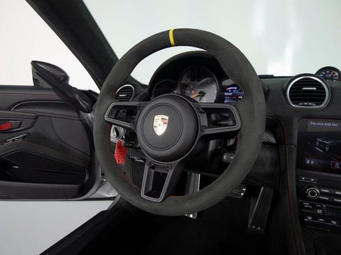 Certified 2025 Porsche 718 Boxster Spyder RS image 38