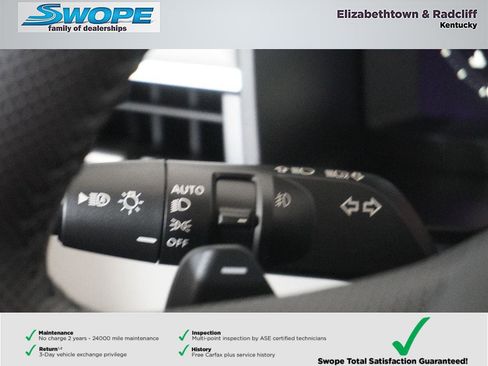 New 2025 Mitsubishi Outlander SE image 19