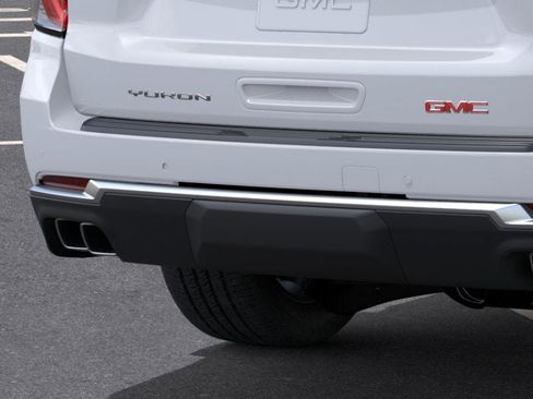 New 2026 GMC Yukon XL Denali w/ Sun & Power Step Package image 14