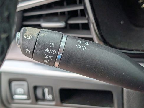 Used 2019 Cadillac XT5 Luxury image 26