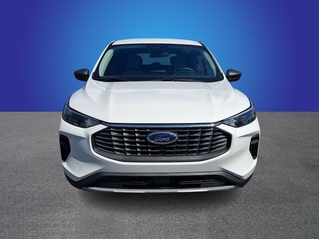 Used 2023 Ford Escape Active FWD image 2
