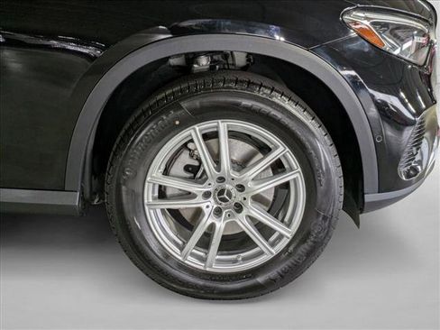 Certified 2023 Mercedes-Benz GLC 300 image 21