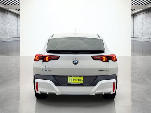Certified 2025 BMW X2 xDrive28i w/ Convenience Package AWD/4WD image 8