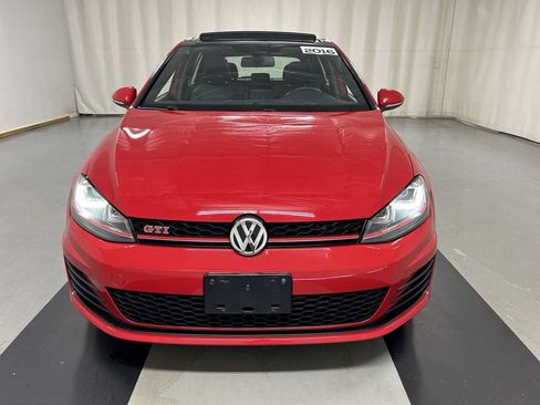 Used 2016 Volkswagen GTI Autobahn w/ Lighting Package (SEL) FWD image 3
