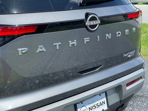 Certified 2024 Nissan Pathfinder Platinum AWD/4WD image 32