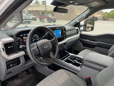Used 2025 Ford F250 XLT w/ FX4 Off-Road Package AWD/4WD image 13