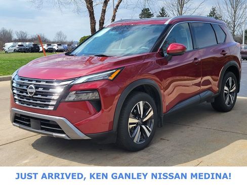 Certified 2024 Nissan Rogue SL w/ SL Premium Package image 7