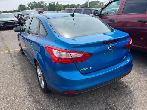 Used 2014 Ford Focus SE FWD image 9