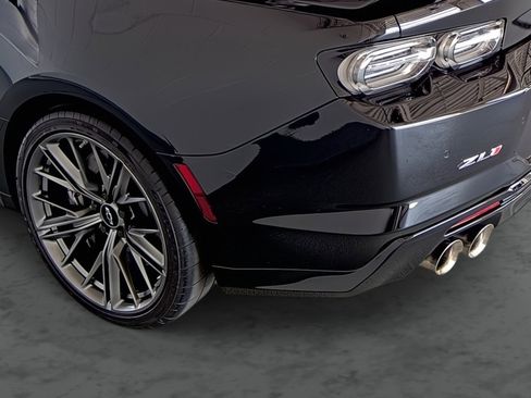 Used 2023 Chevrolet Camaro ZL1 image 9