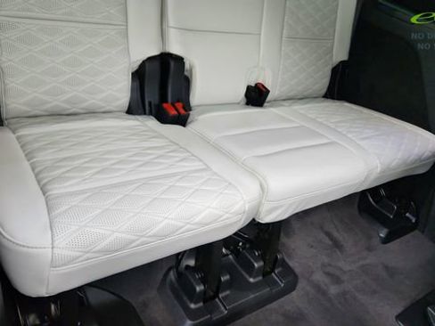 Used 2026 Cadillac Escalade Platinum Sport AWD/4WD image 29