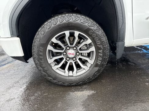 Used 2021 GMC Sierra 1500 AT4 image 34