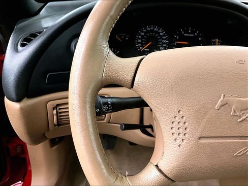 Used 1998 Ford Mustang GT RWD image 17