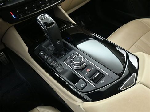 Used 2022 Maserati Levante Modena image 36