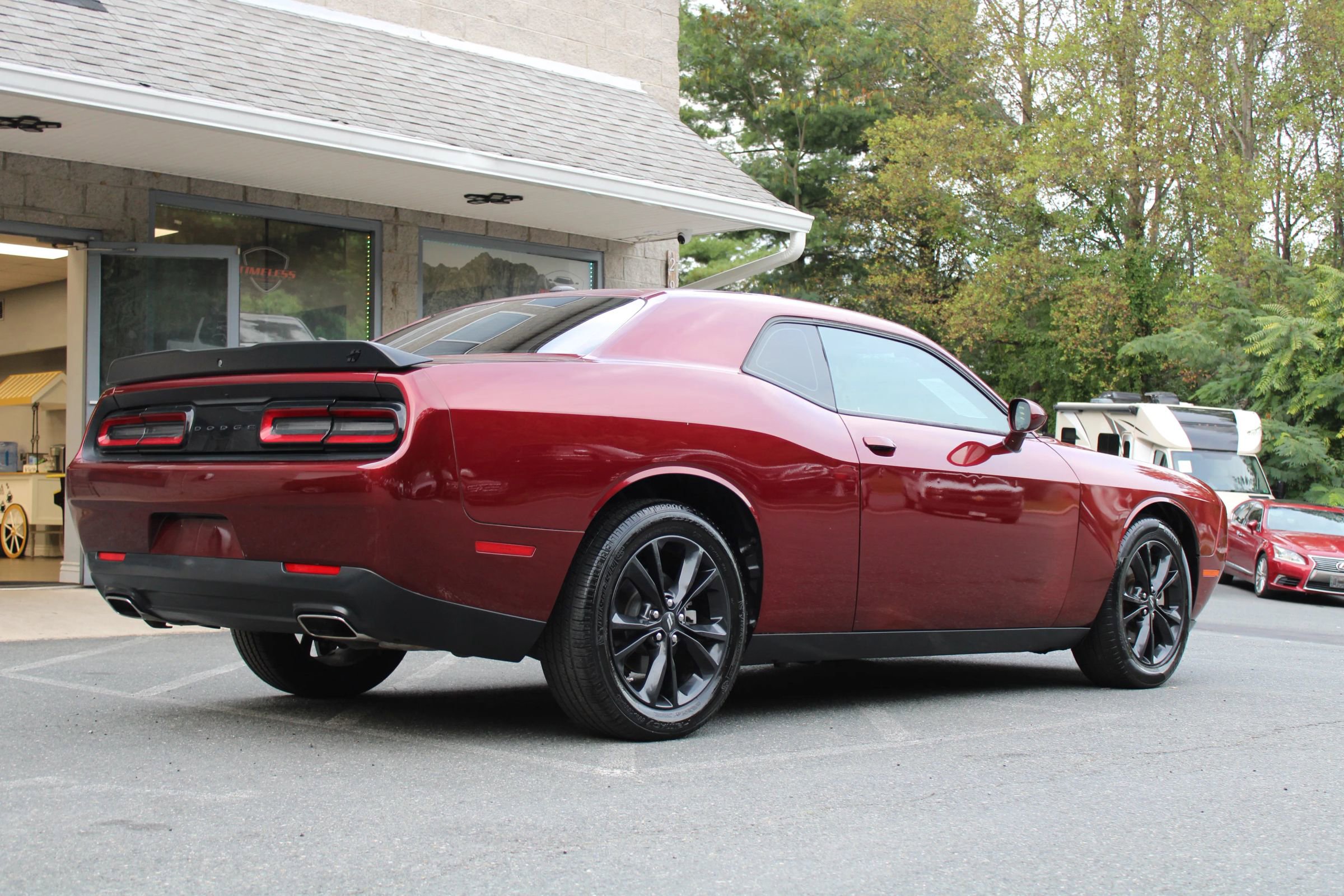 Used 2022 Dodge Challenger SXT w/ Blacktop Package AWD/4WD image 7