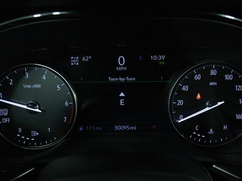 Used 2021 Buick Envision Essence image 31