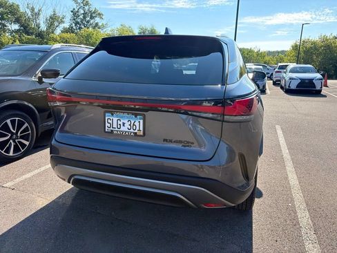 Used 2025 Lexus RX 450h AWD w/ Convenience Package image 27