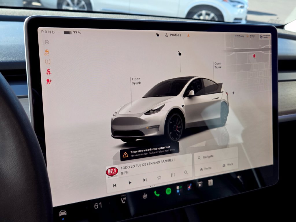 Used 2022 Tesla Model Y Performance AWD/4WD image 23