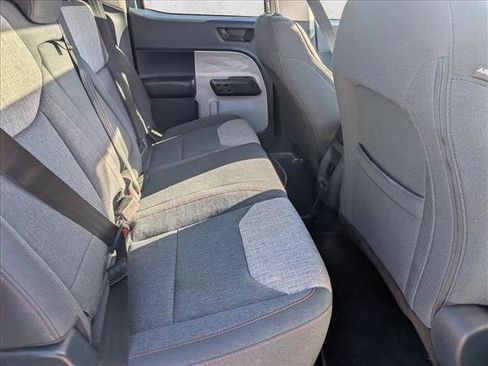 Certified 2022 Ford Maverick XLT image 20