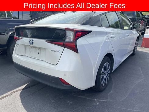 Used 2020 Toyota Prius LE AWD/4WD image 7