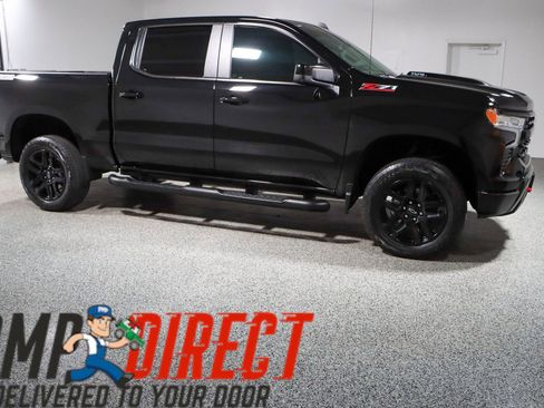 Used 2023 Chevrolet Silverado 1500 LT Trail Boss w/ Protection Package image 6